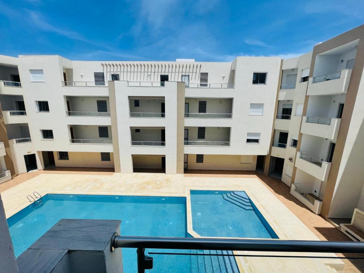 Luxus-Apartment Mit Poolblick Kelibia Esterno foto